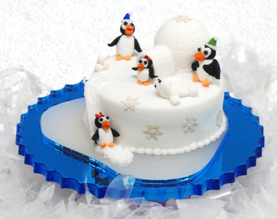Торт пингвины на льду