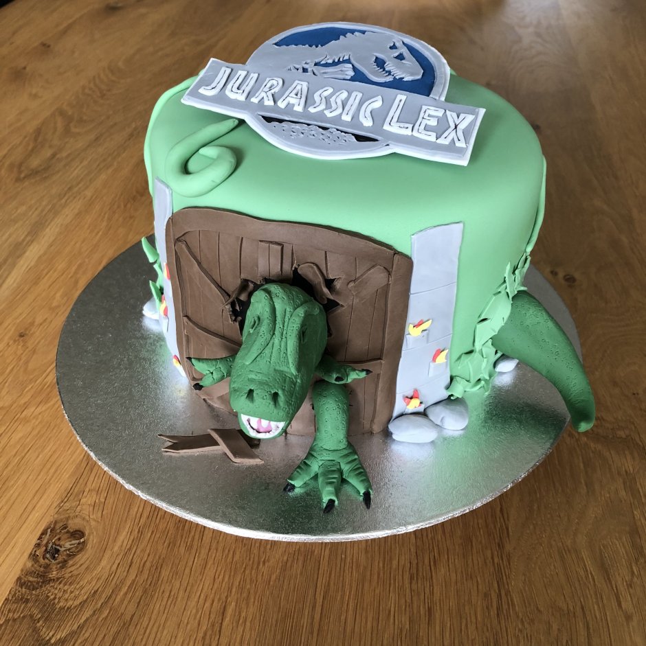 Торт с динозаврами и машинками для мальчика