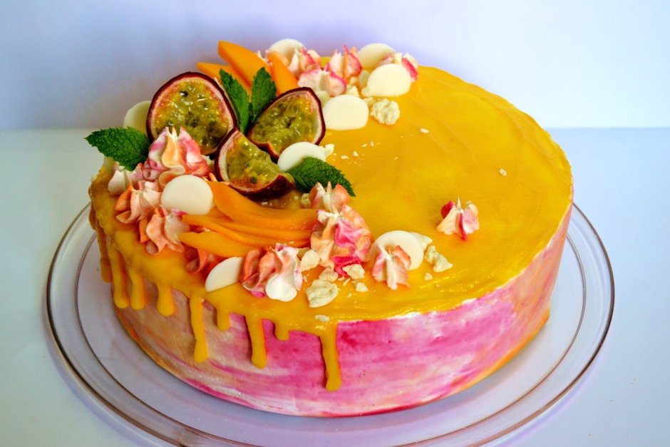 Украшение торта манго