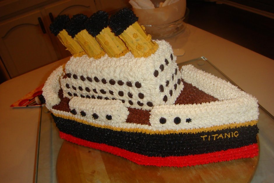 Торт корабль кремовый