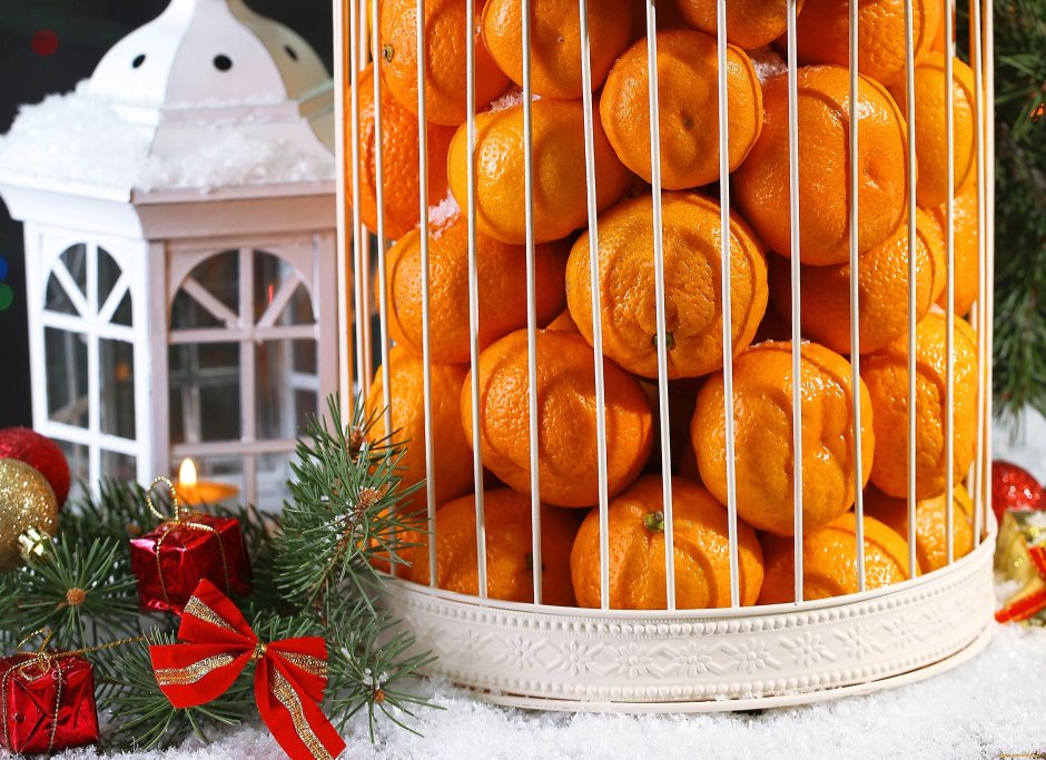 Новогодний декор с мандаринами