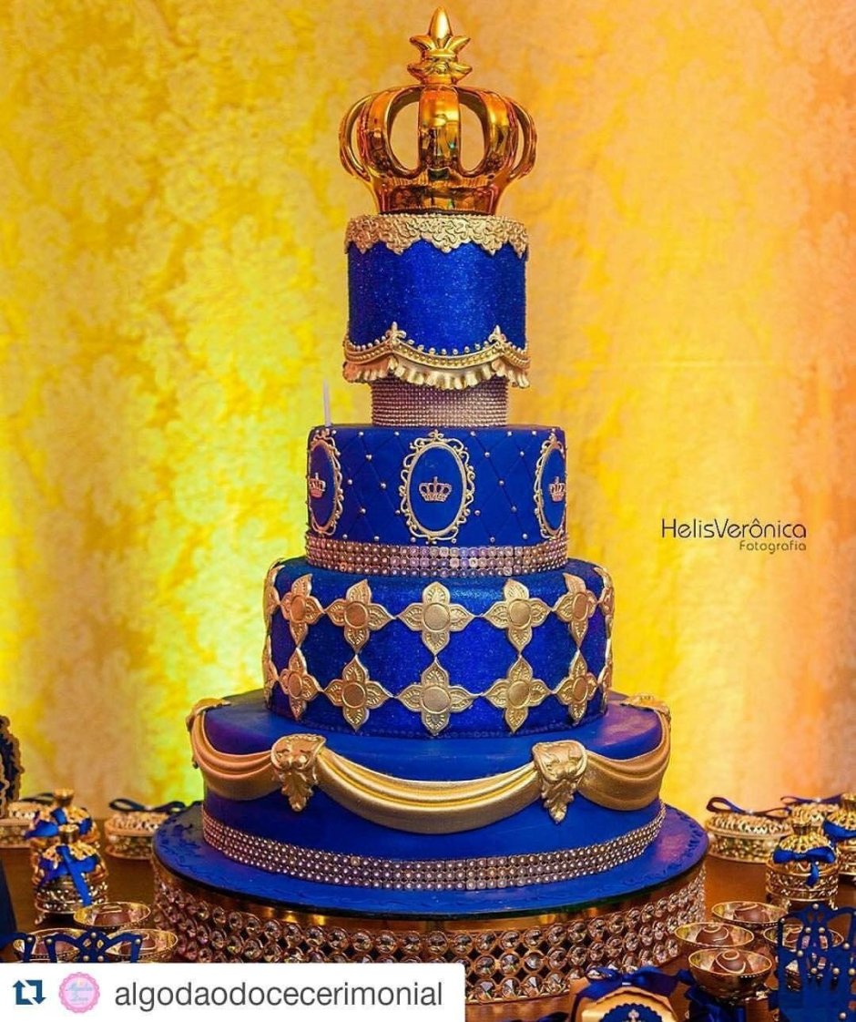 Торт синий с золотом