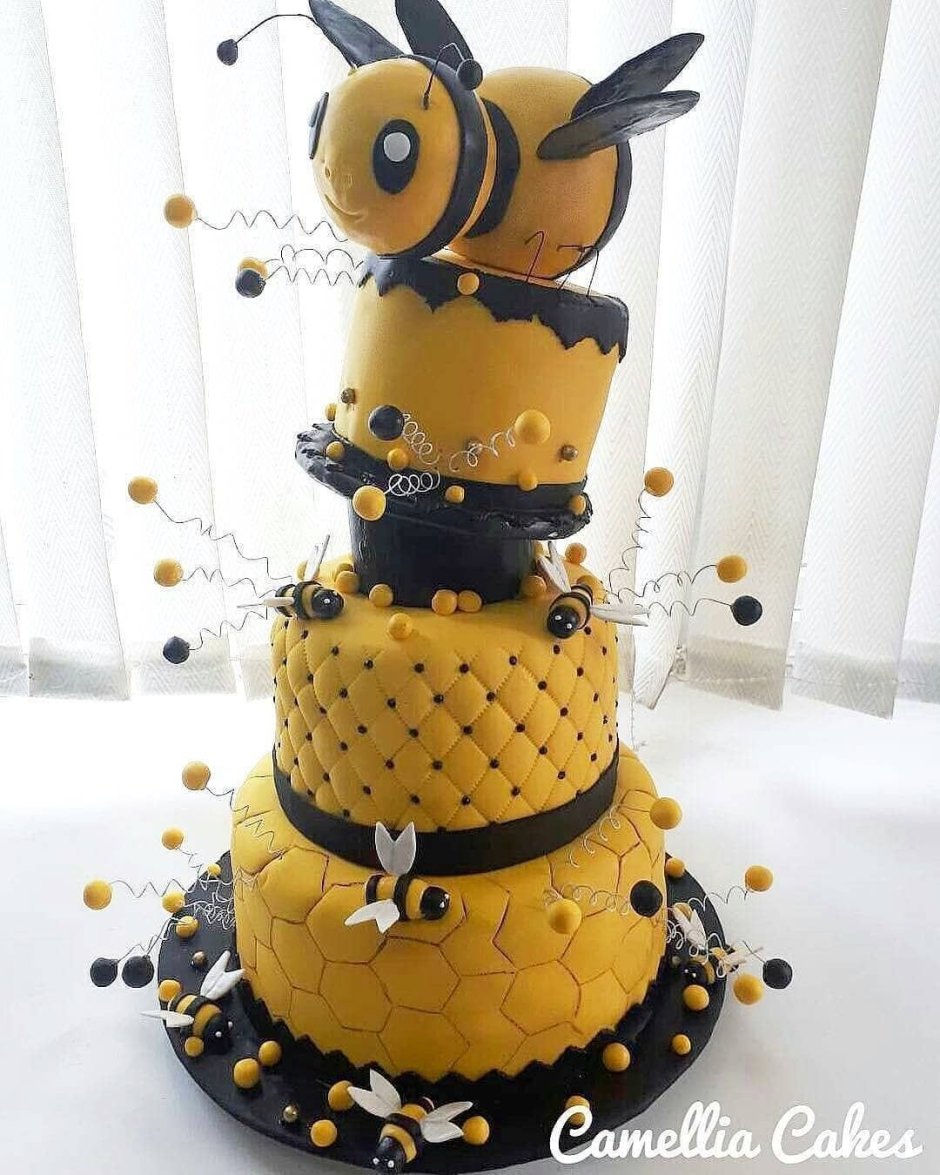 Необычный торт с пчелками