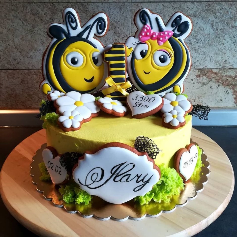 Тортик с пчелками