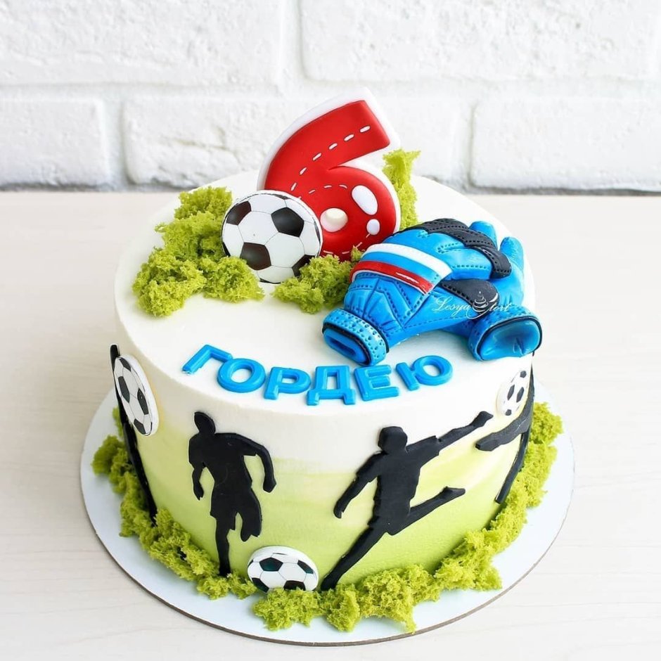 Торт для юного футболиста