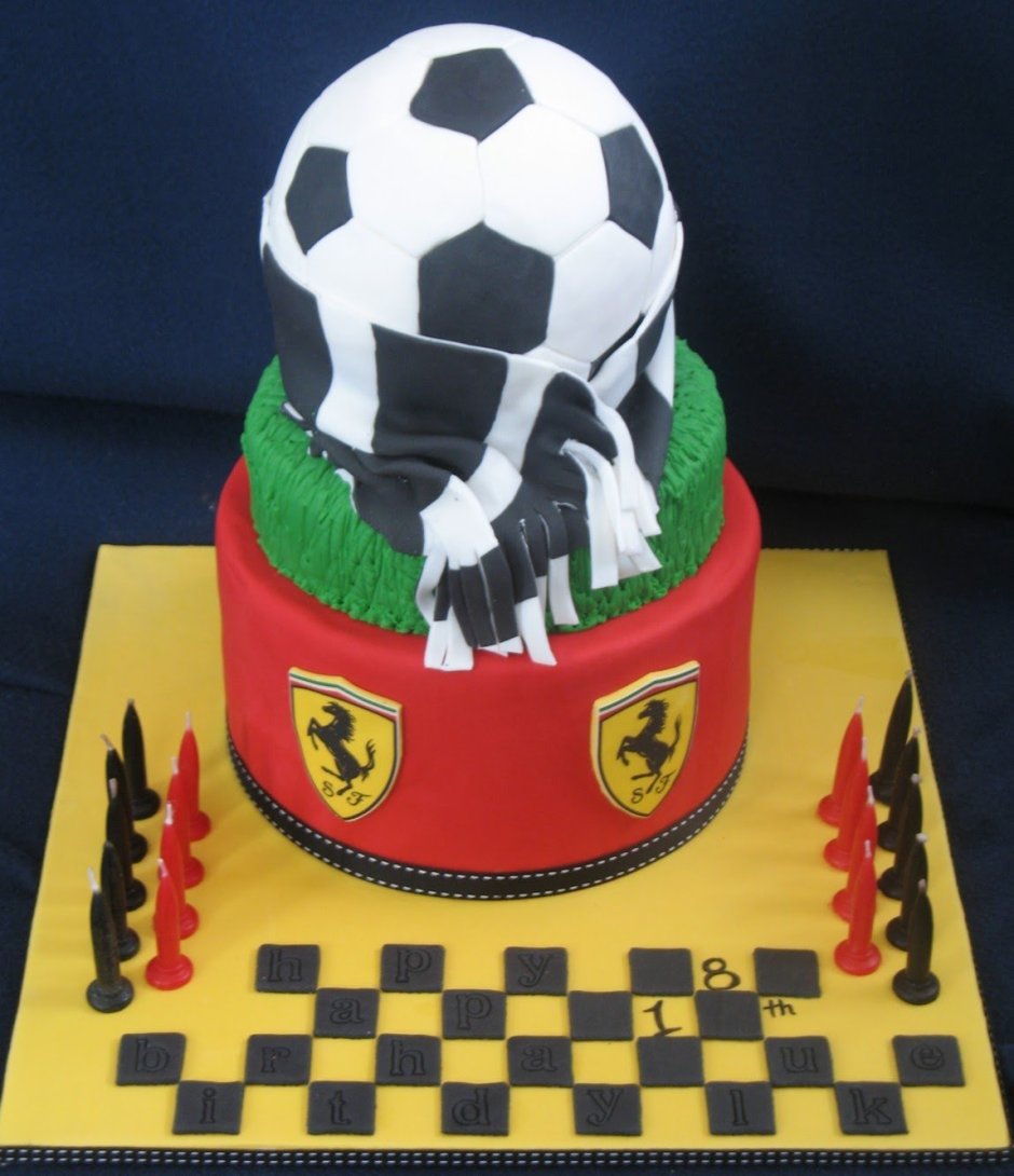 Торт тематический футбол