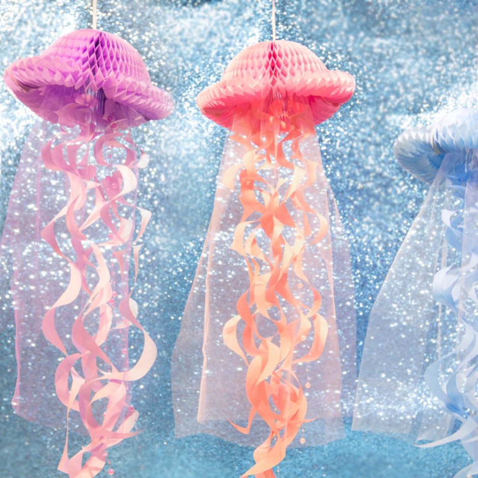Медуза из ткани