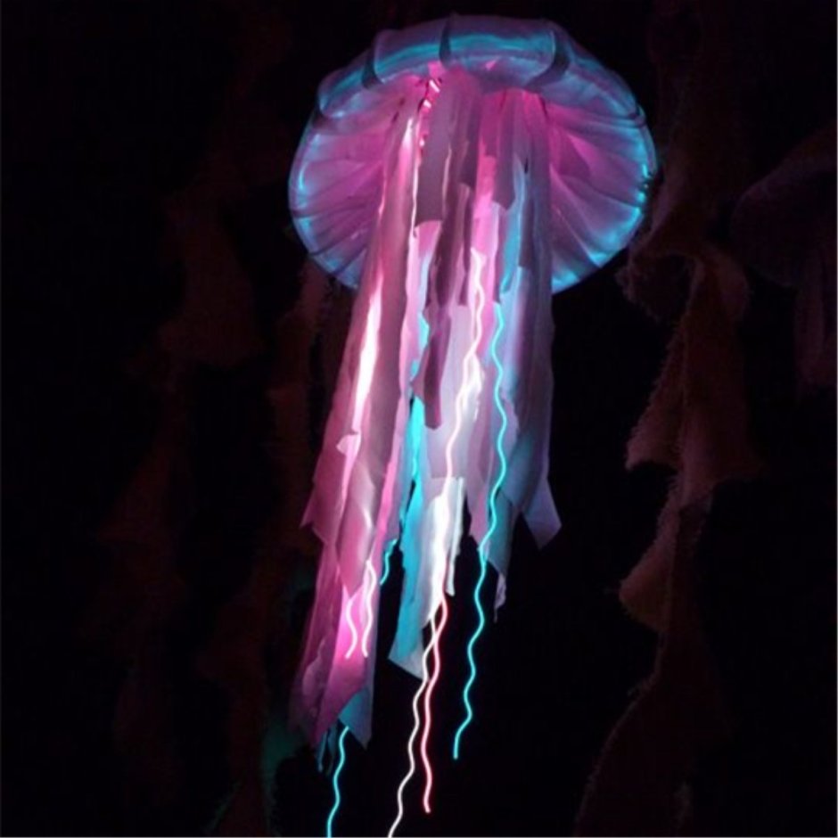 Светящийся зонт медуза