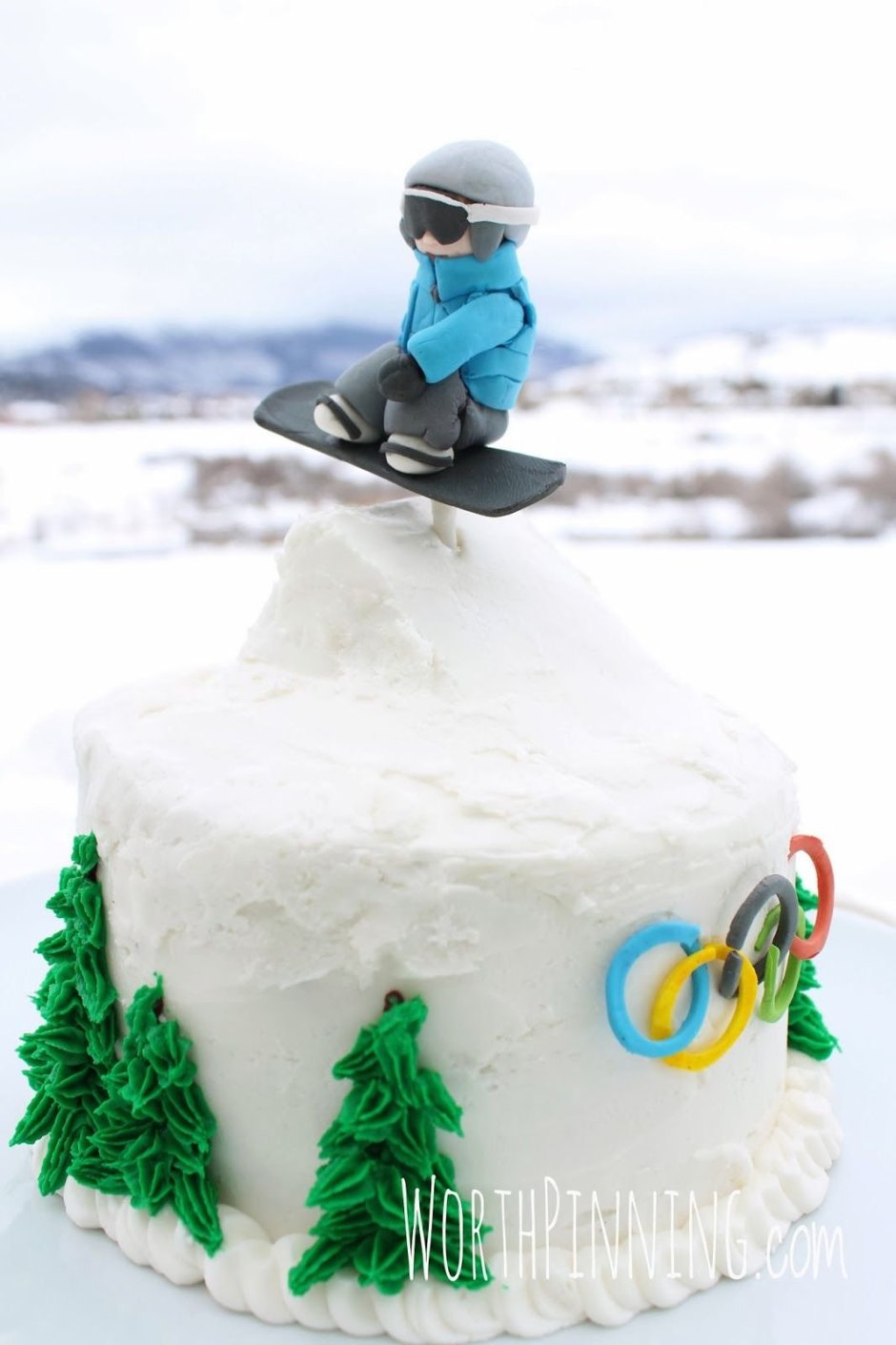Торт со сноубордистом