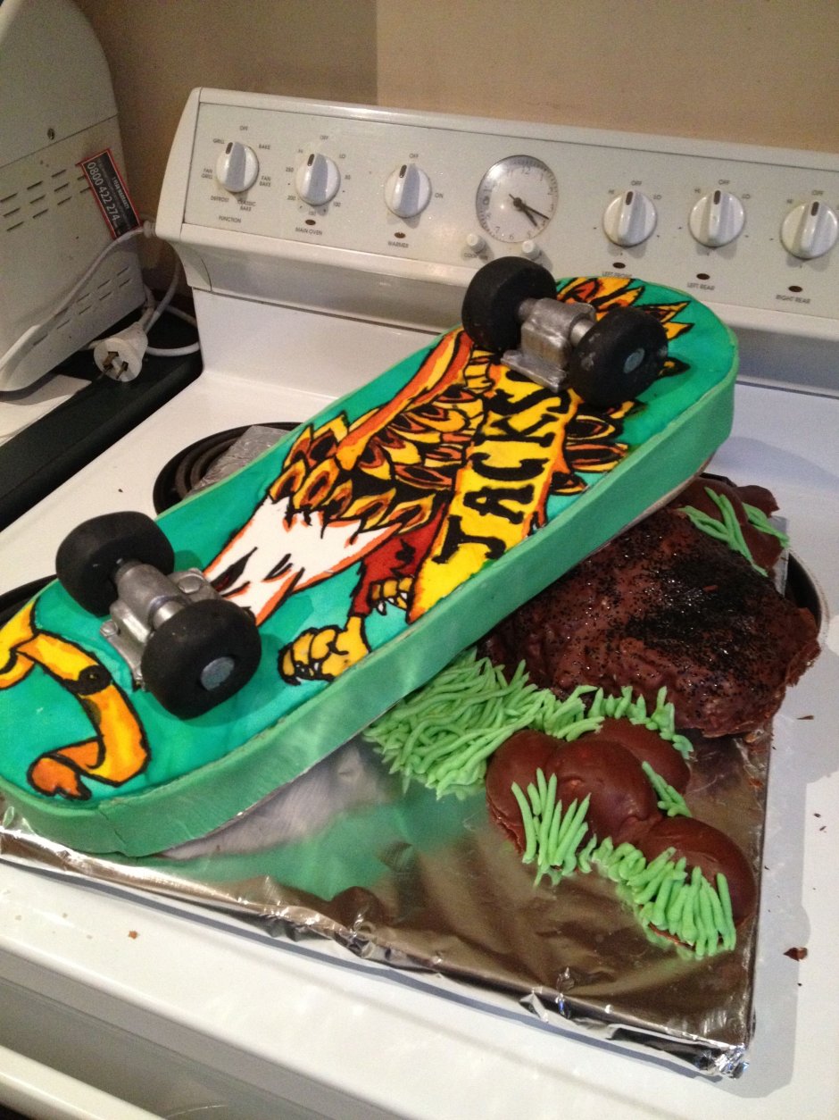 Торт скейтборд для мальчика