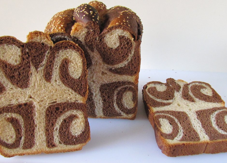 Хлеб необычной формы