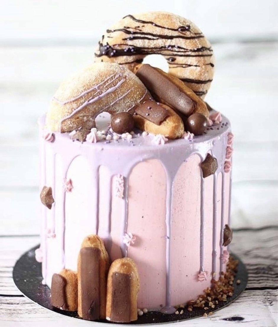 Шоколадный декор на торт с пончиками