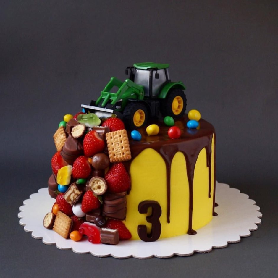 Торт для мальчика с машинкой и сладостями