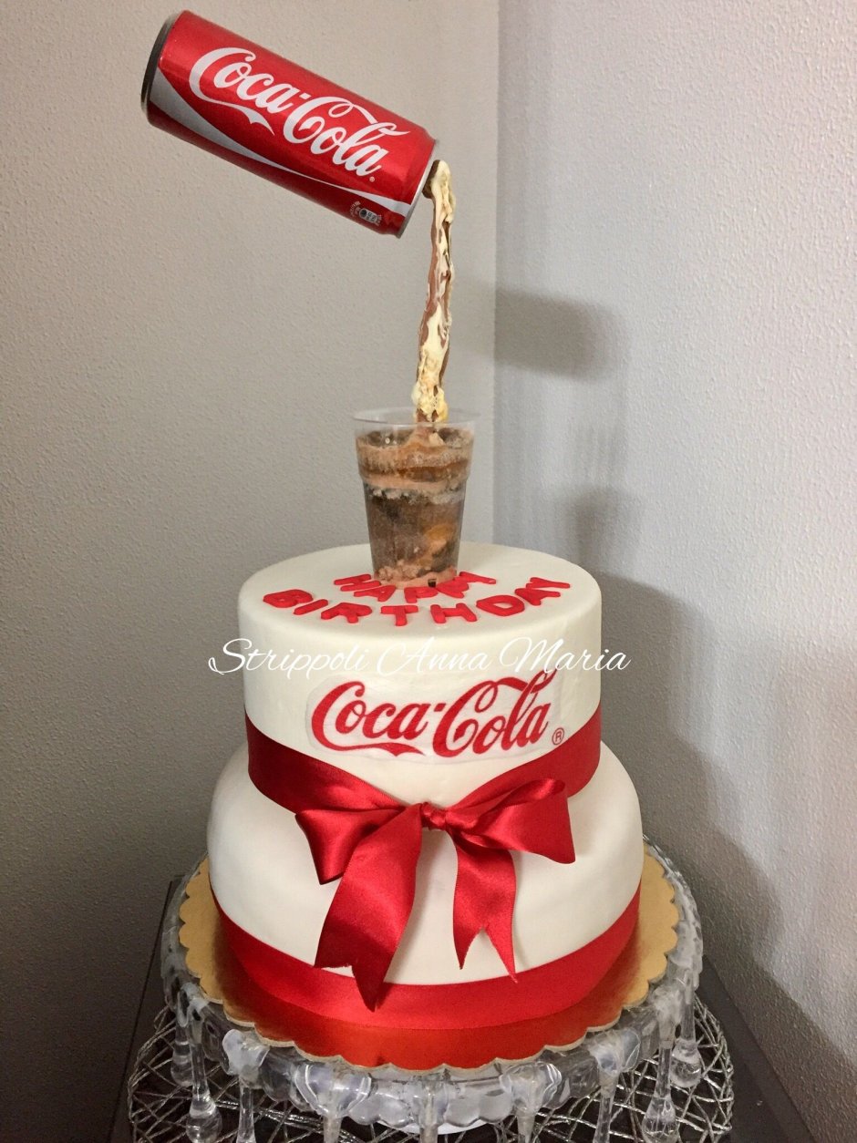 Торт в виде Кока колы