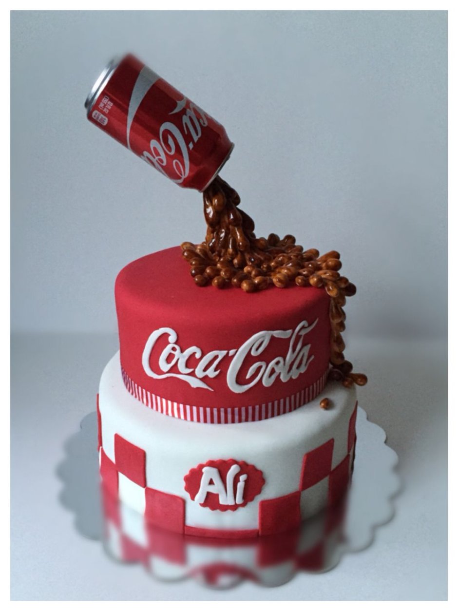 Торт Кока кола на день рождения