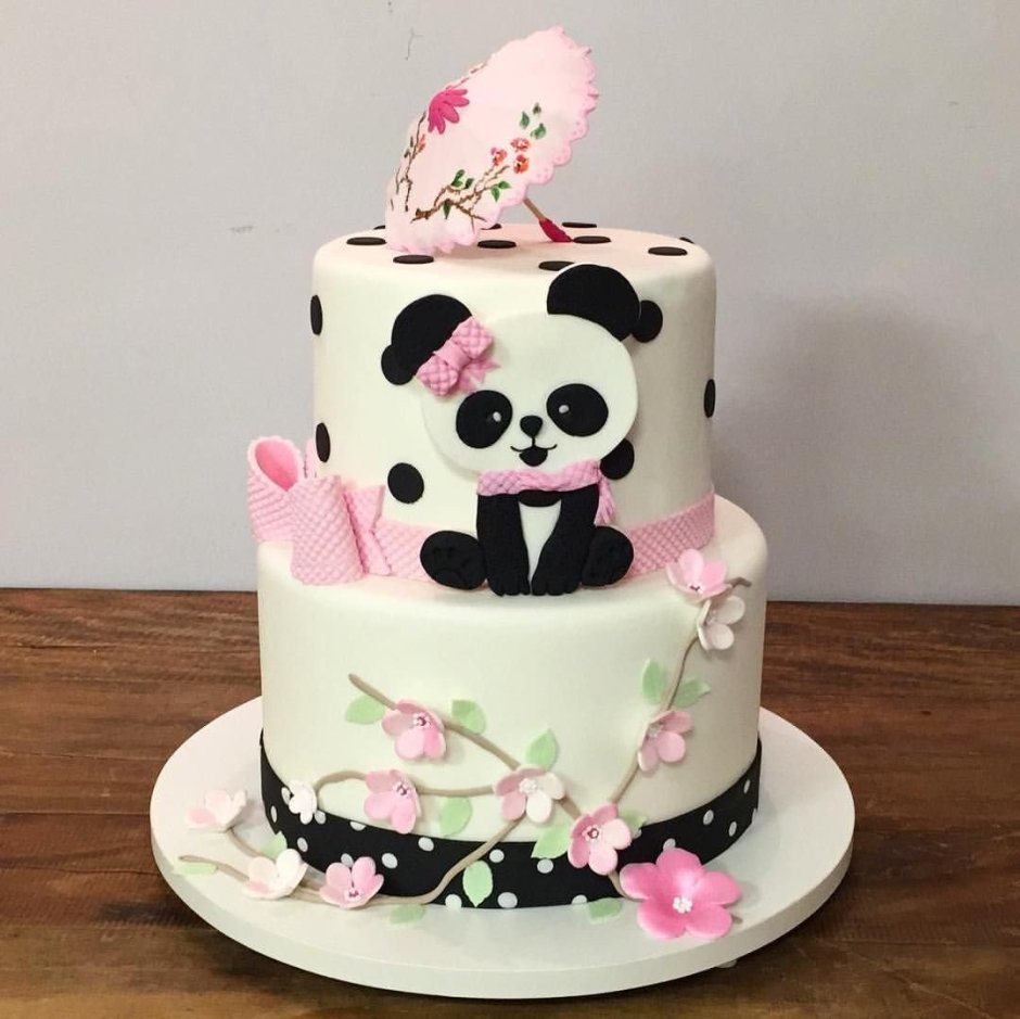 Красивый торт для девочки с пандой