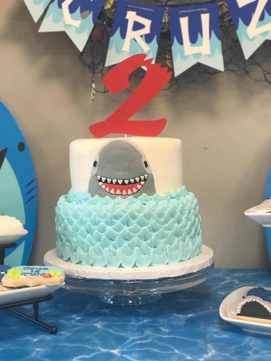 Торт Топпер с акулой
