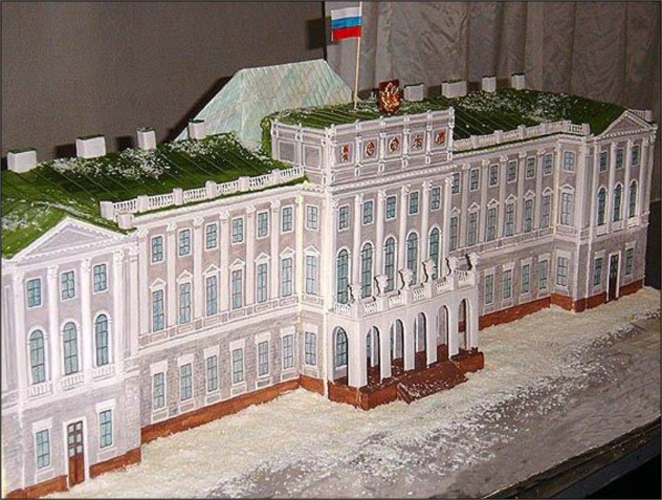 Торт в форме здания