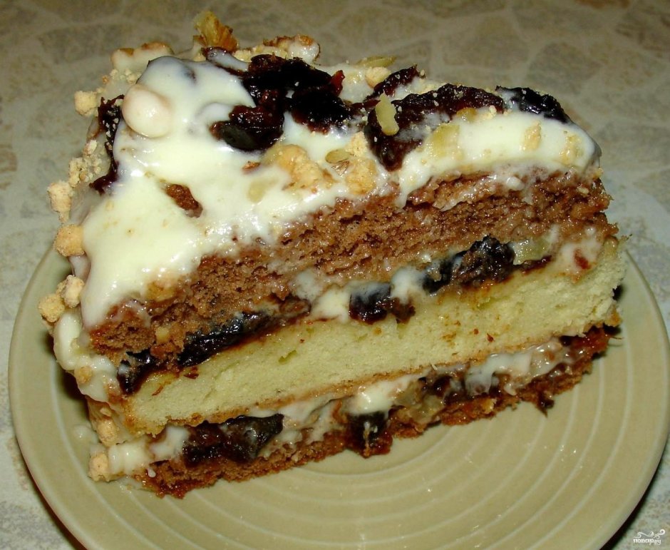 Торт с черносливом и грецким орехом