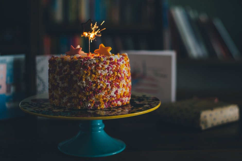 Тортик со свечками