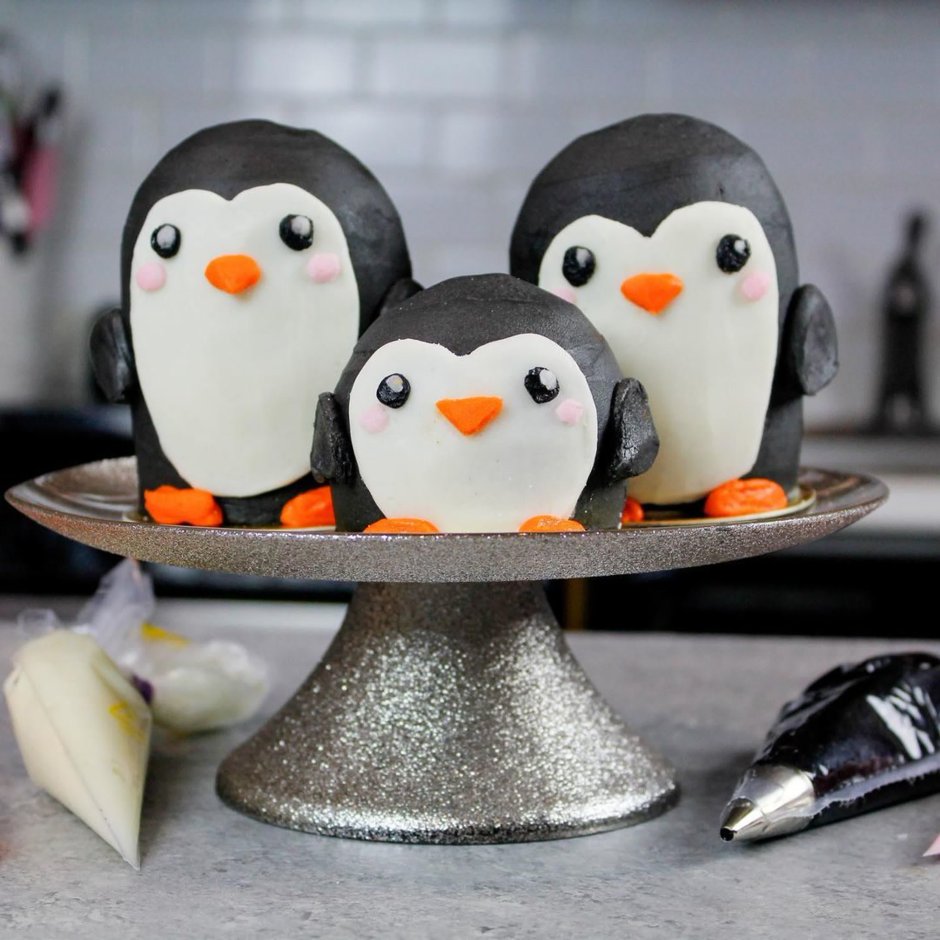 Бенто торт с пингвином