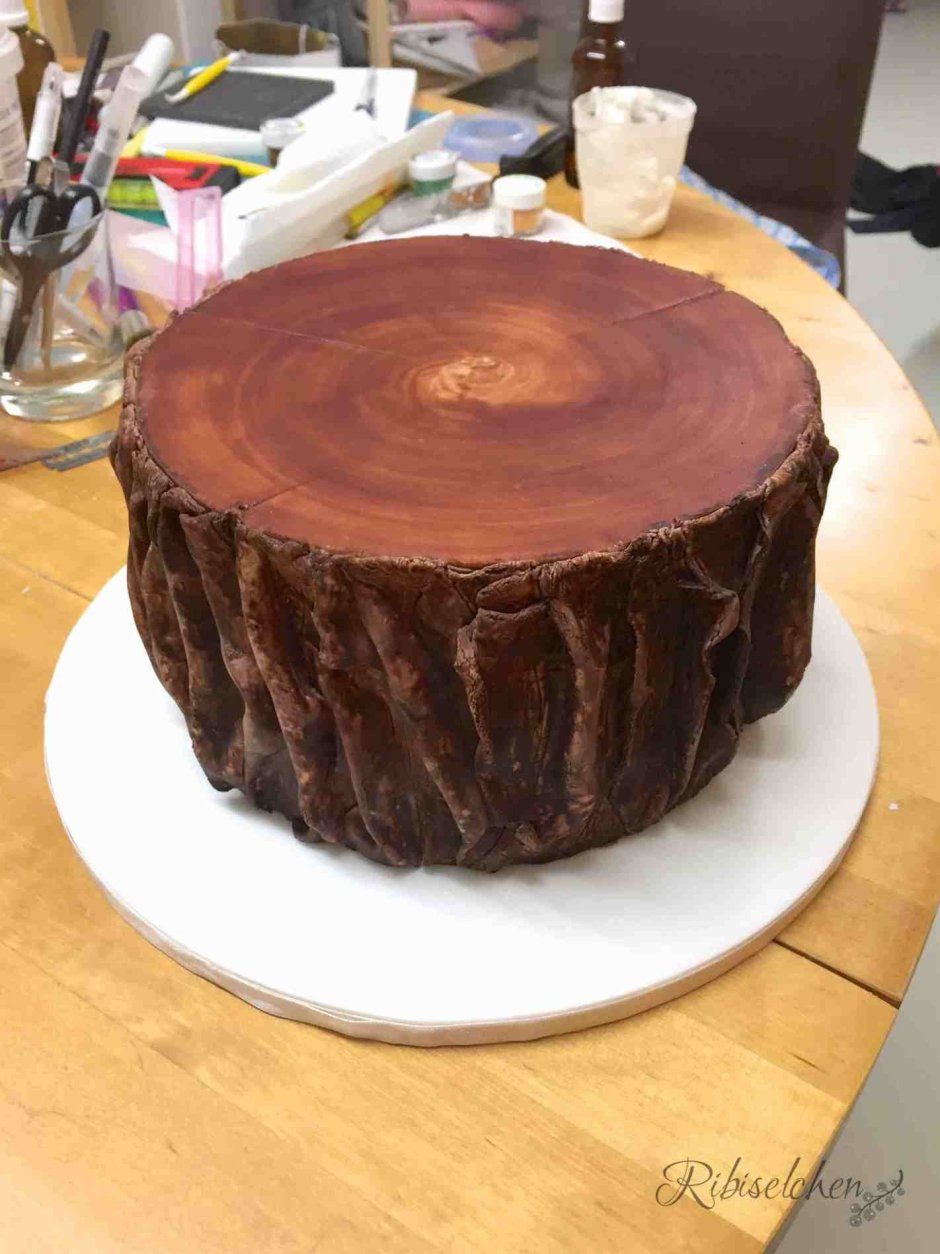 Торт ствол дерева