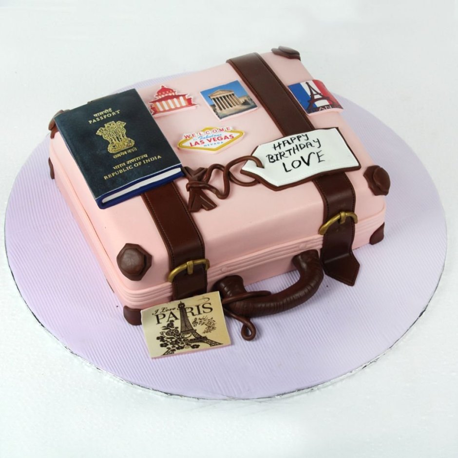 Торт чемодан путешественника