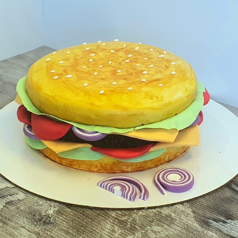Торт в форме бургера