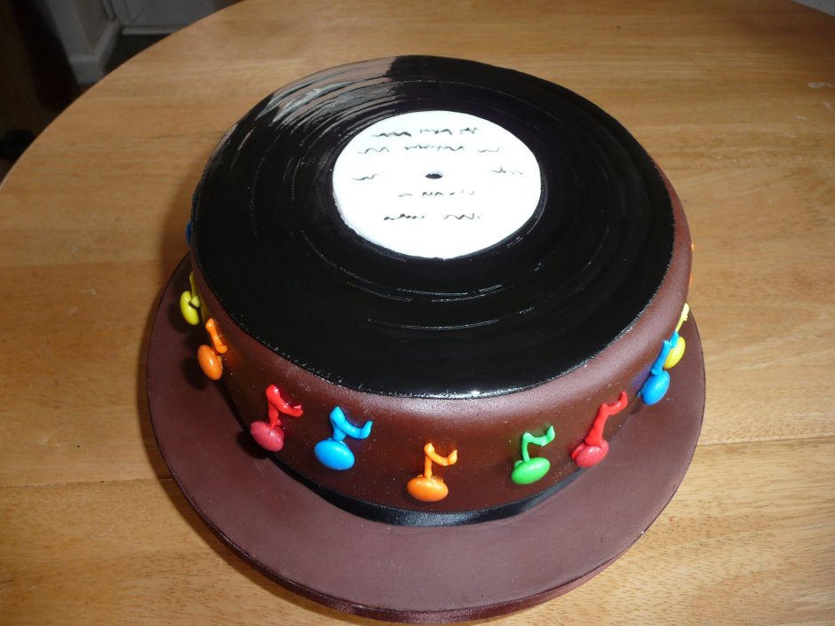 Торт виниловая пластинка