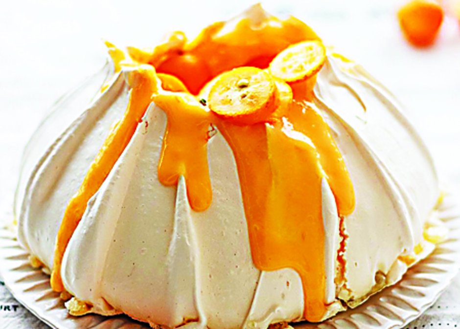 Пирожное Павлова с апельсиновым курдом