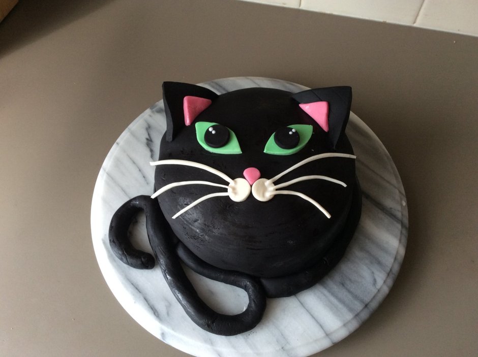 Торт в виде кошки