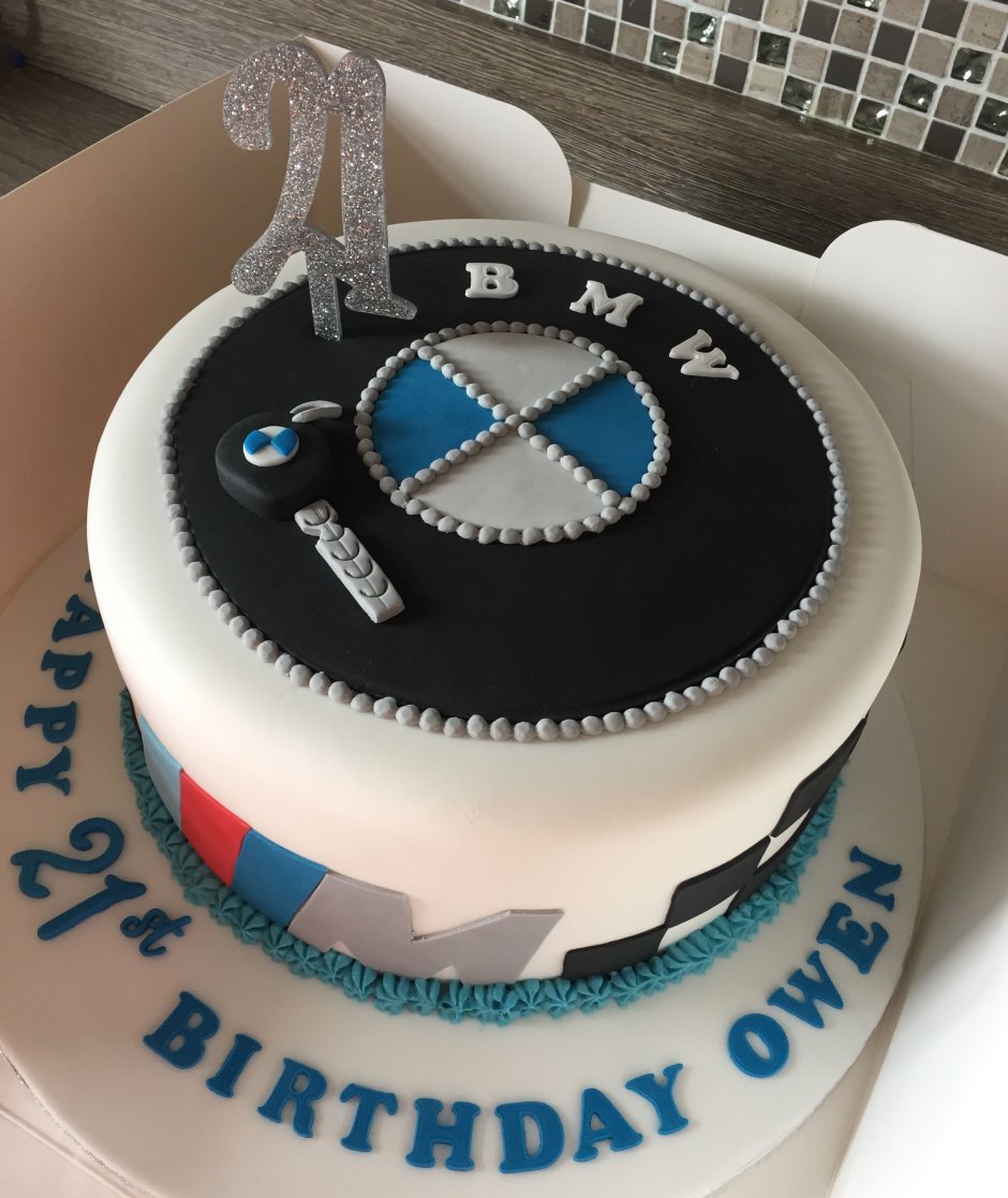 Торт BMW С днем рождения