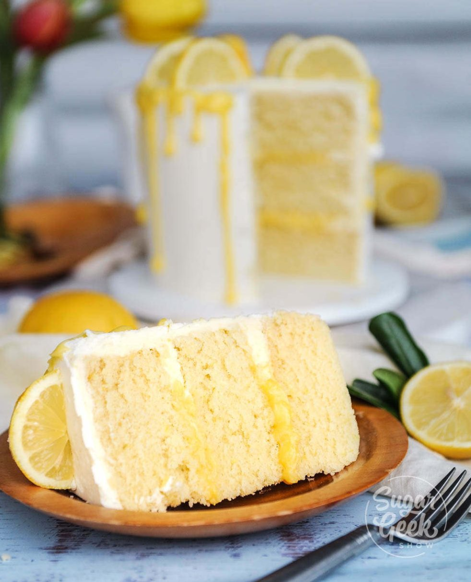 День лимонного шифонового торта