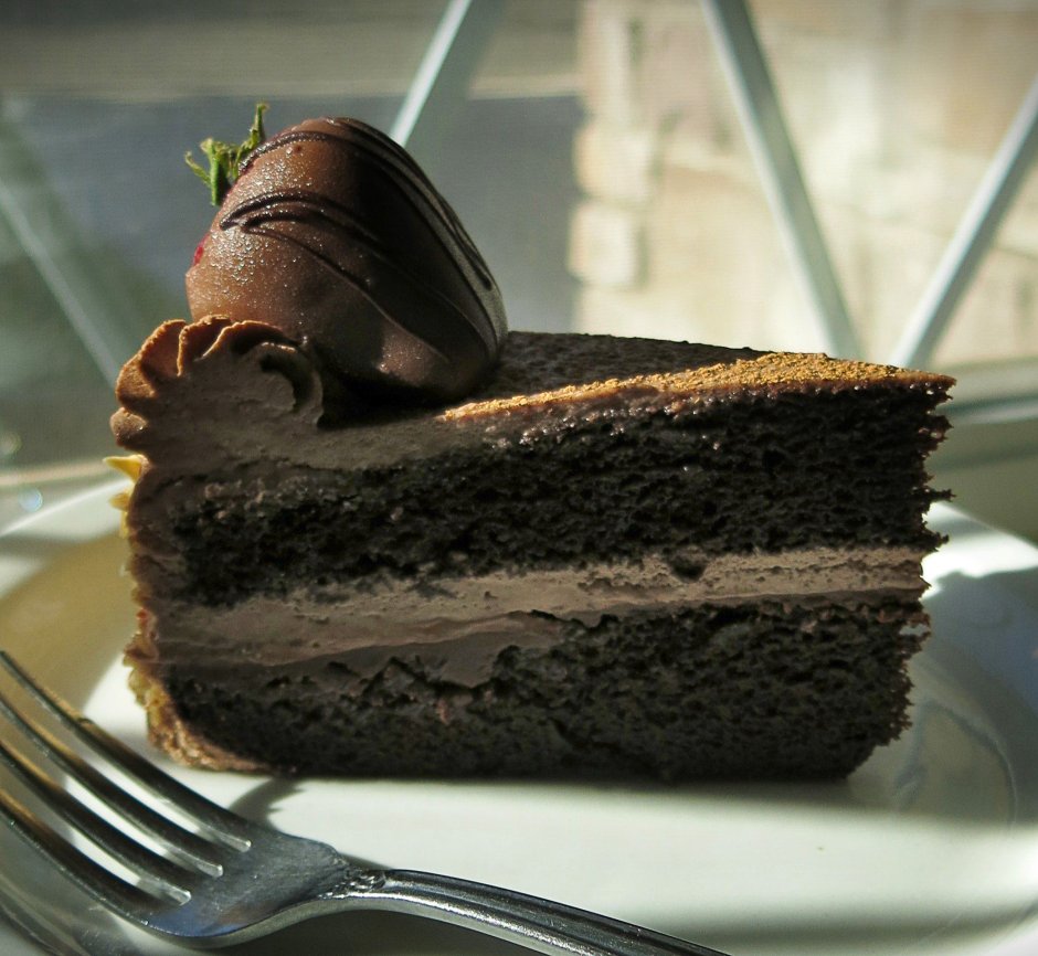 Торт мусс три шоколада десерт фэнтези
