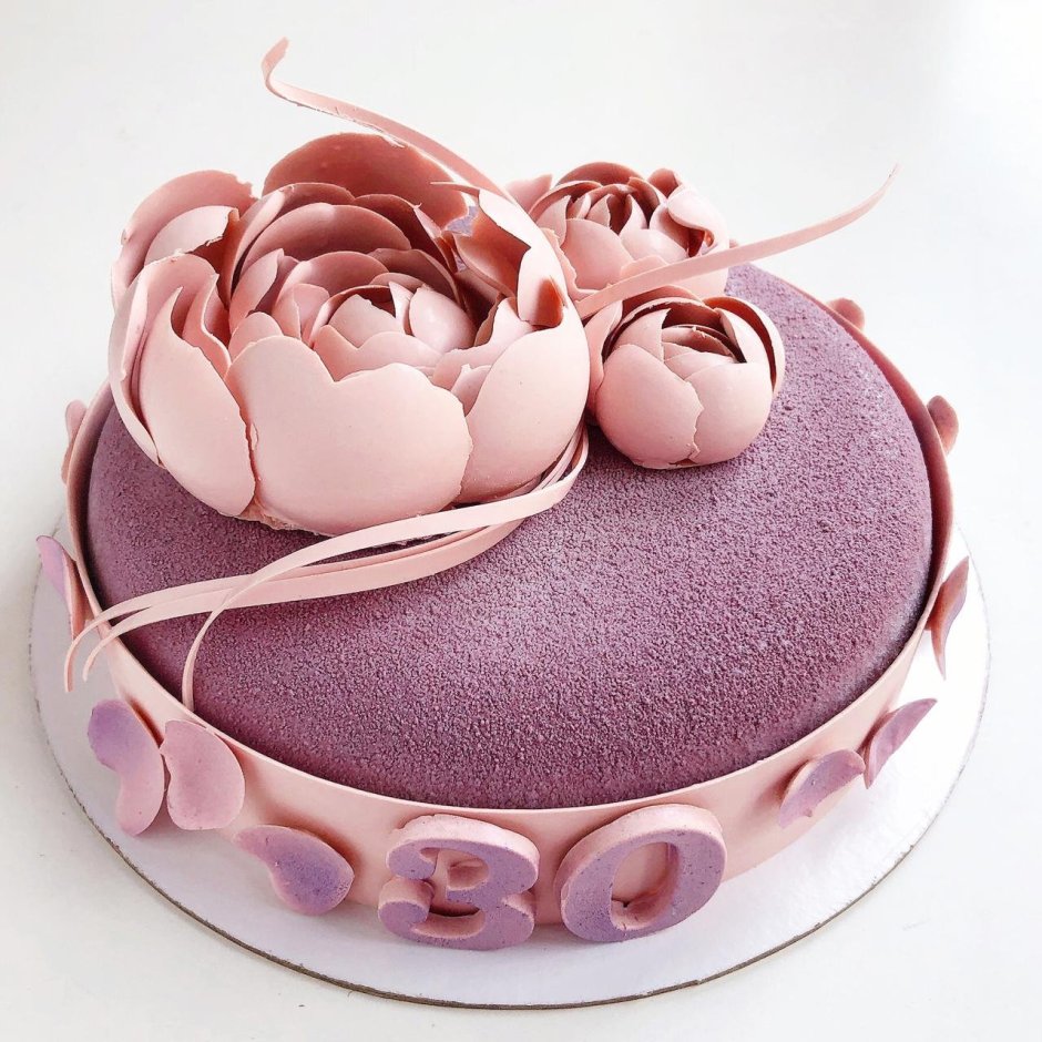 Современный торт для женщины