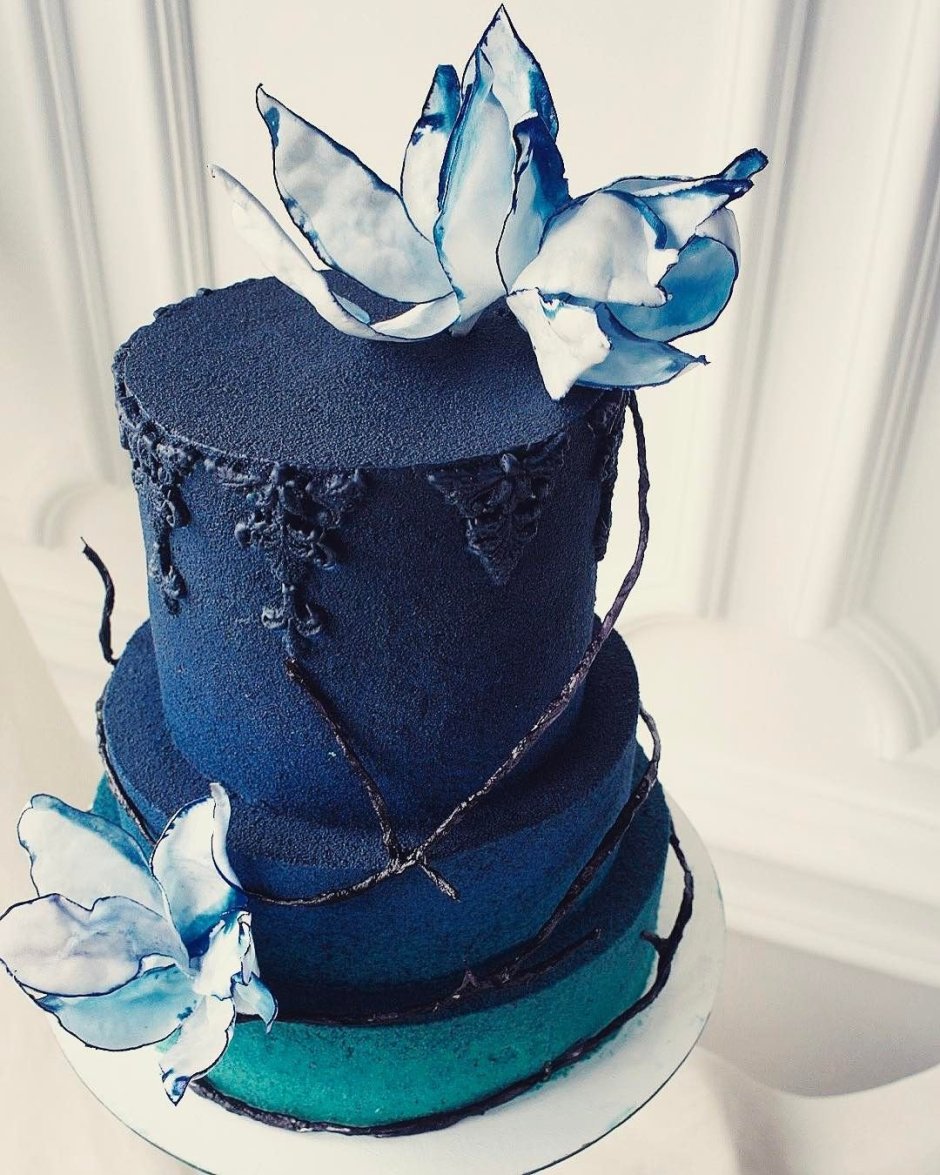 Синий бархатный торт