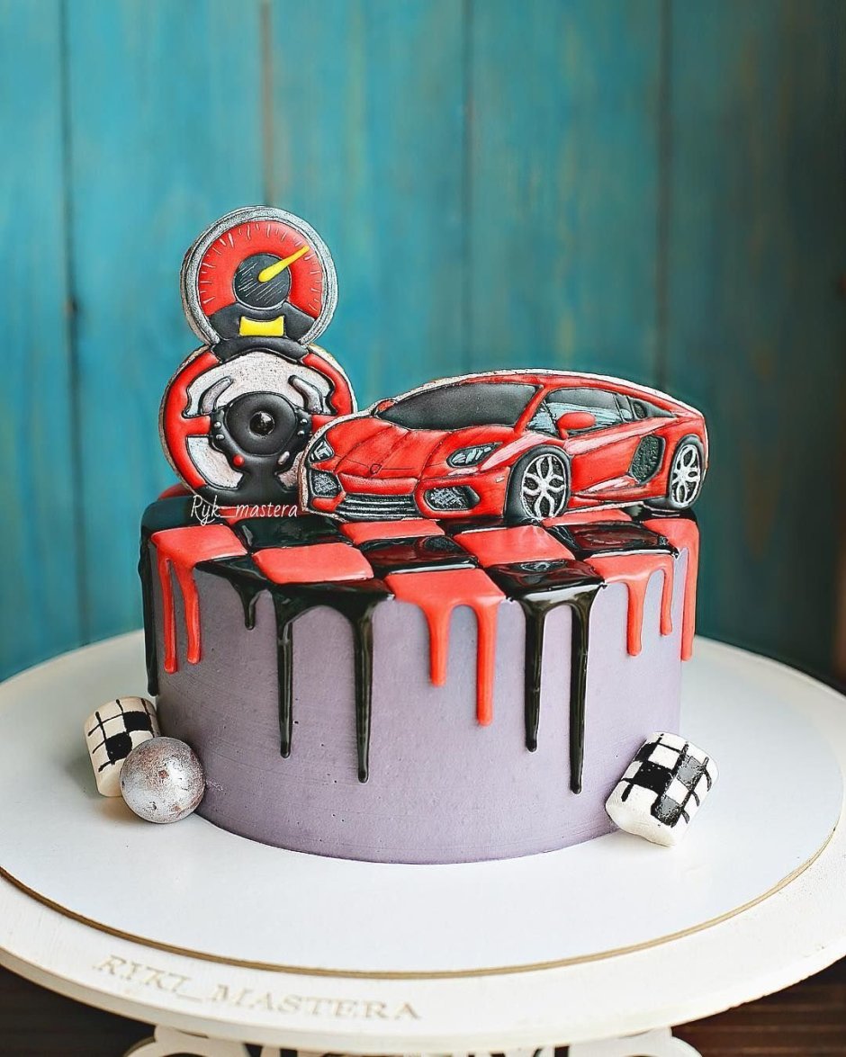 Торт с гоночной машиной для мальчика