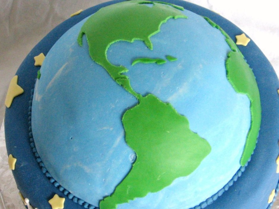 Торт в виде планеты земля