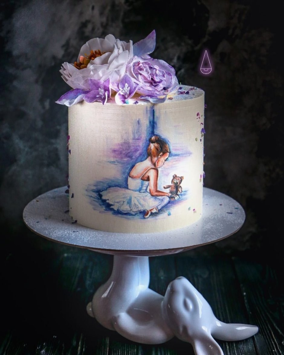 Торт с балериной фиолетовый