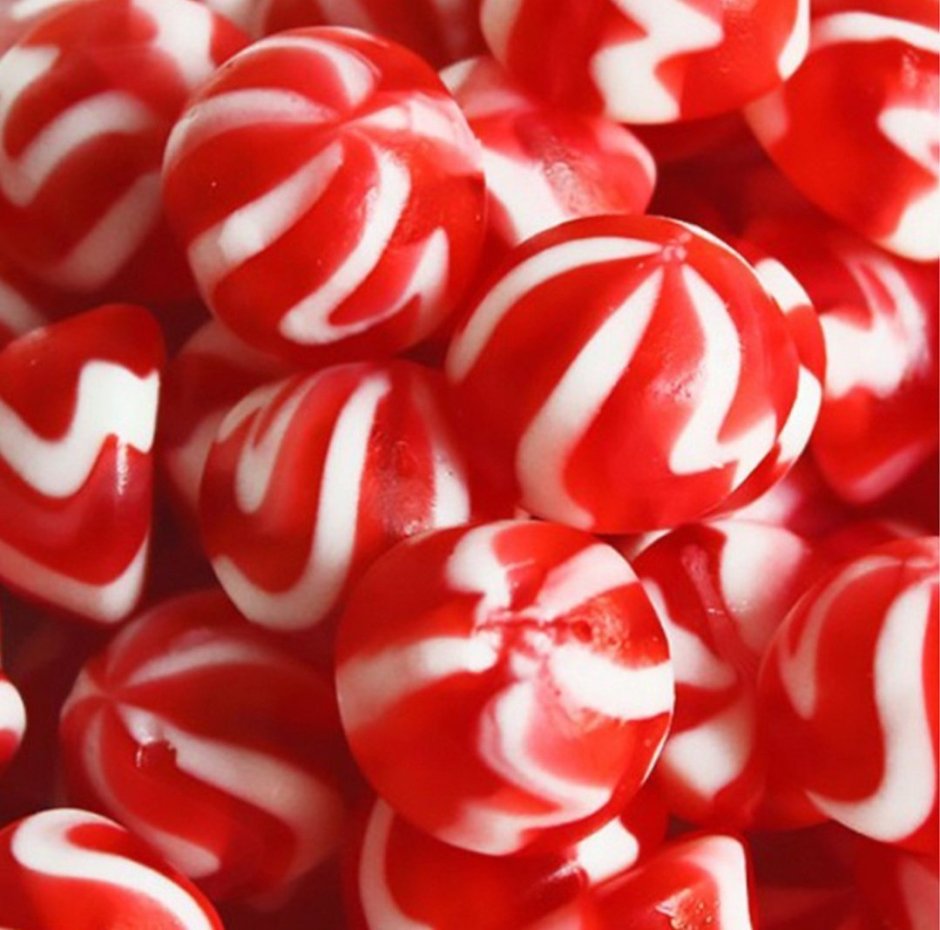 Красные конфеты