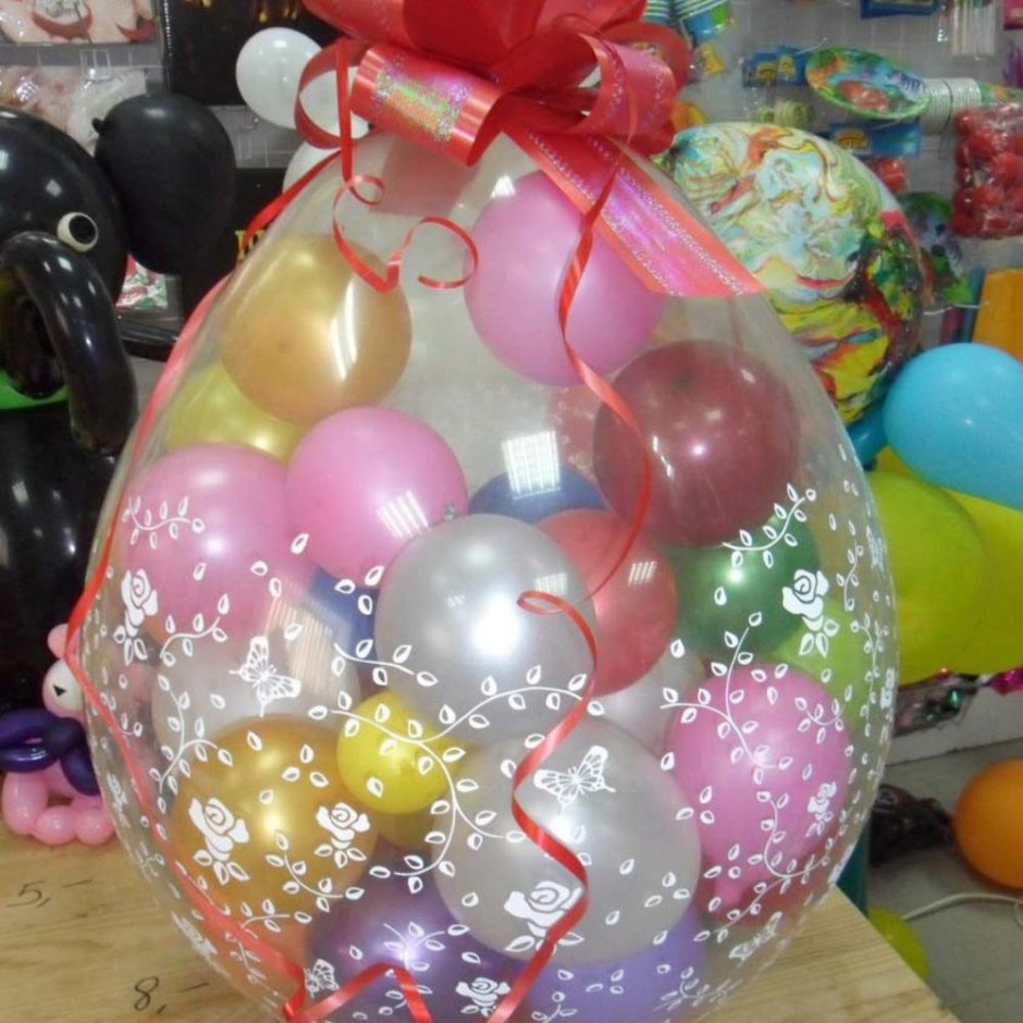 Воздушный шар с конфетами