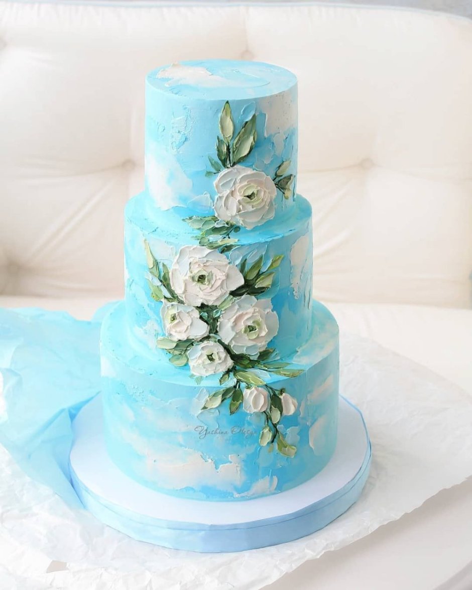Небесно голубой свадебный торт