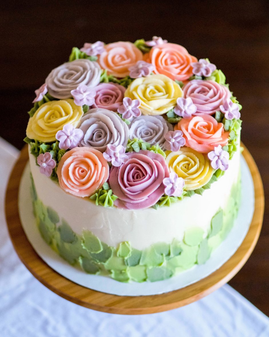 Торт с цветами из глазури