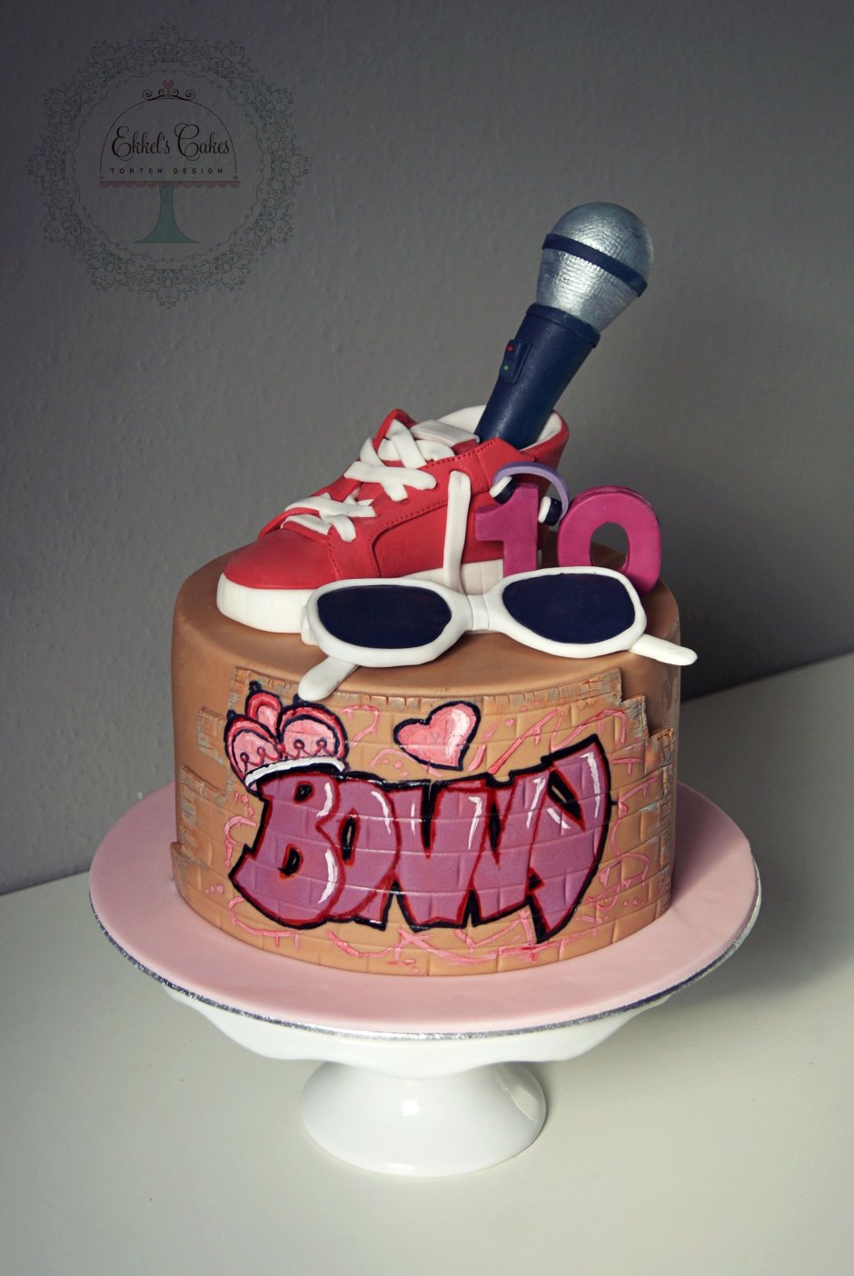 Торт на день рождения хип хоп