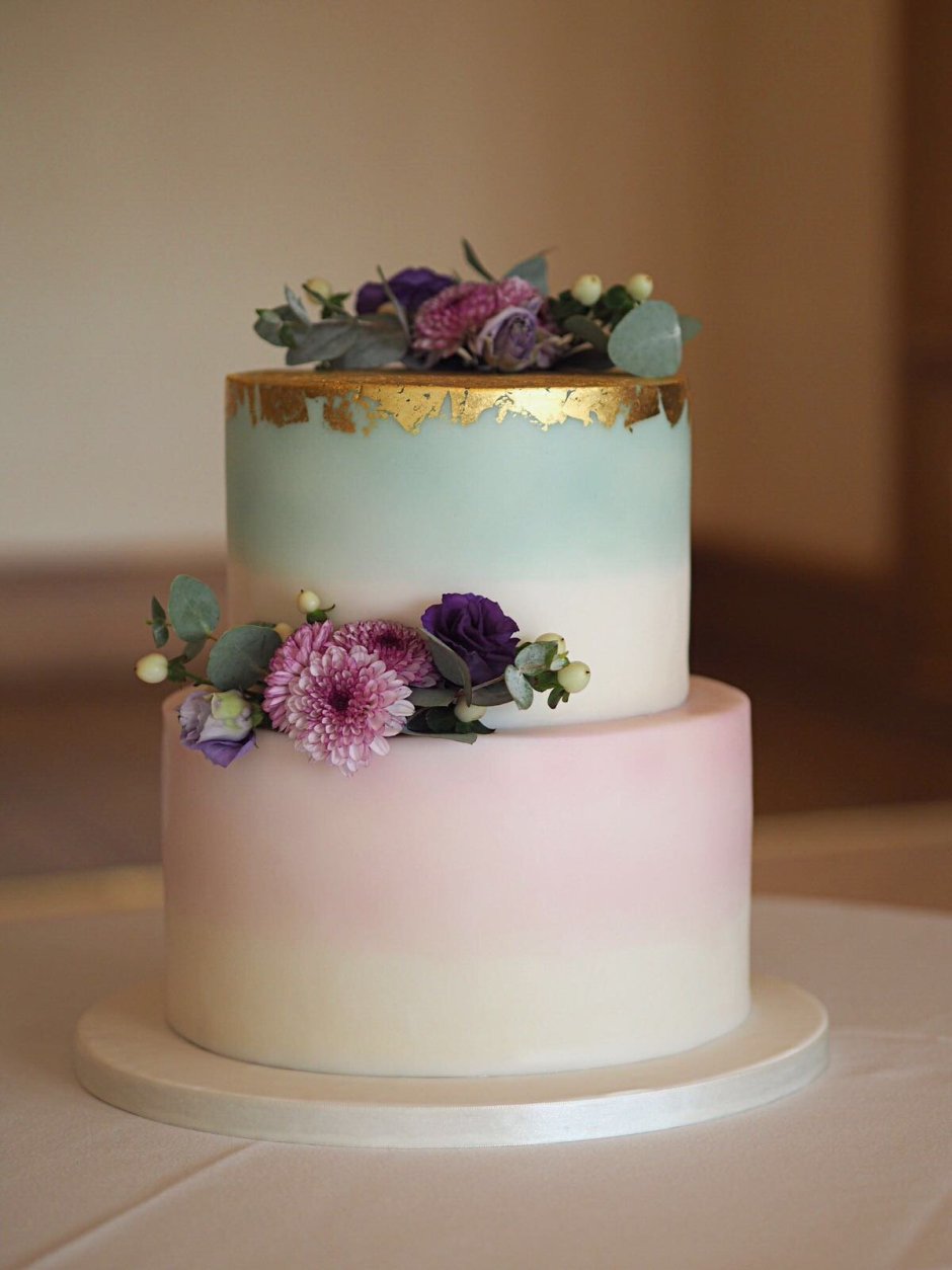 Свадебный торт градиент