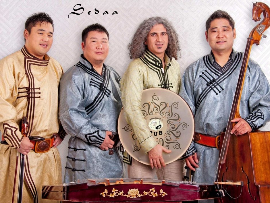 Монгольский певец Ганзориг