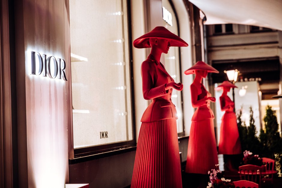 В Столешниковом переулке бутик Dior