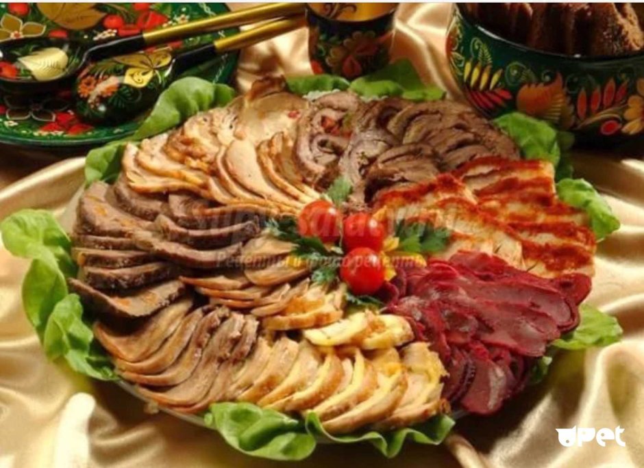 Горячее мясное ассорти на праздничный стол
