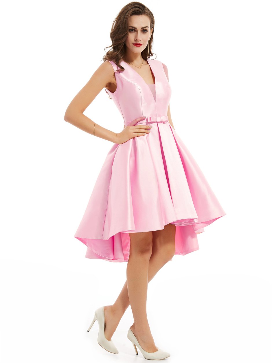 Розовое платье в стиле 50-х
