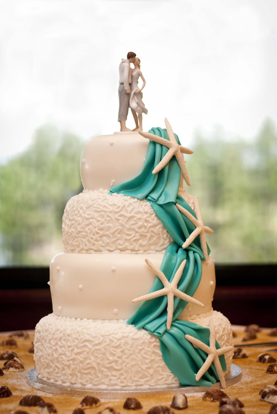 Торт на свадьбу небольшой креативный